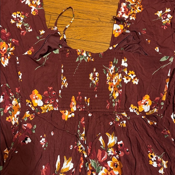 Floral Burgundy Sleeveless Romper - Picture 5 of 5